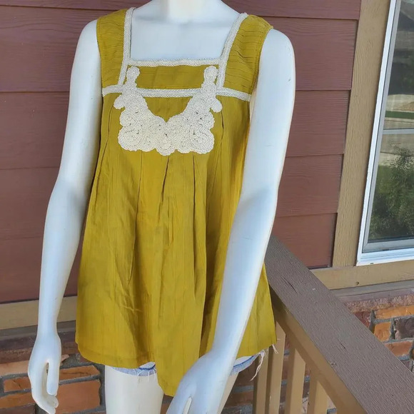 NWT Friday's Project Olive Green and Cream Embroidered Women's Sleeveless Blouse - Picture 15 of 15